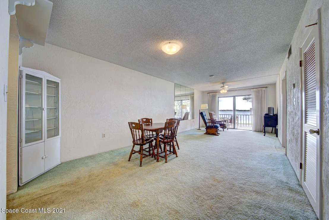 Photo of Unit B205 at 1049 Rockledge Drive