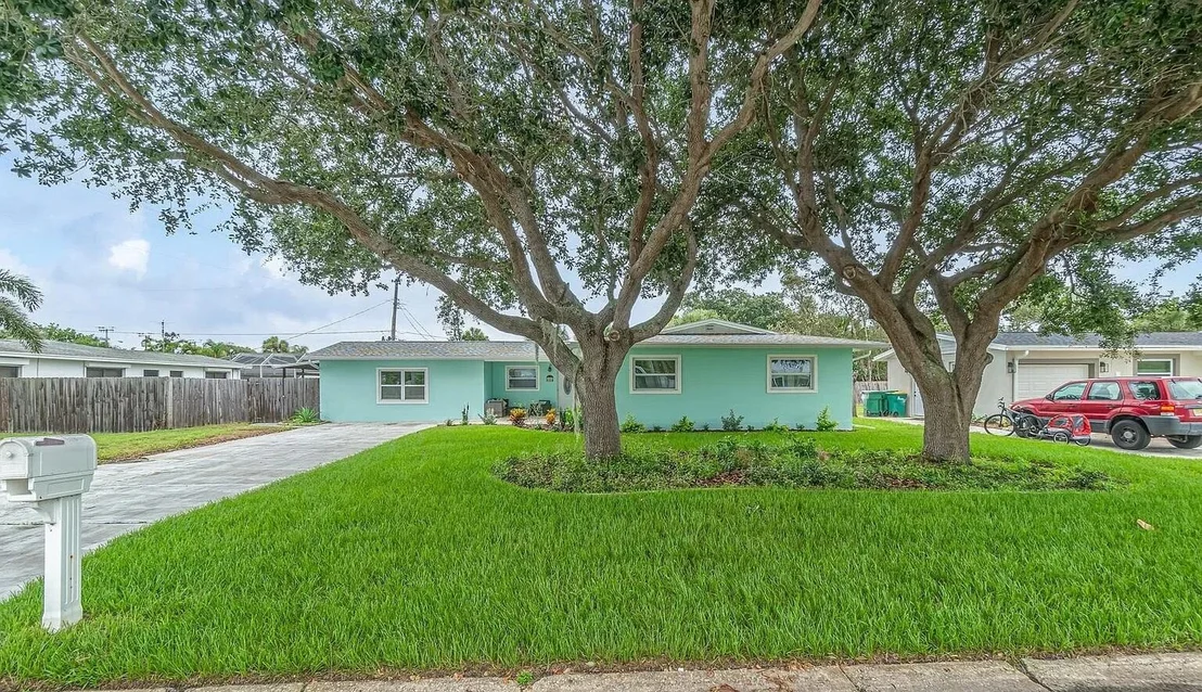 Photo of 179 Clairbourne