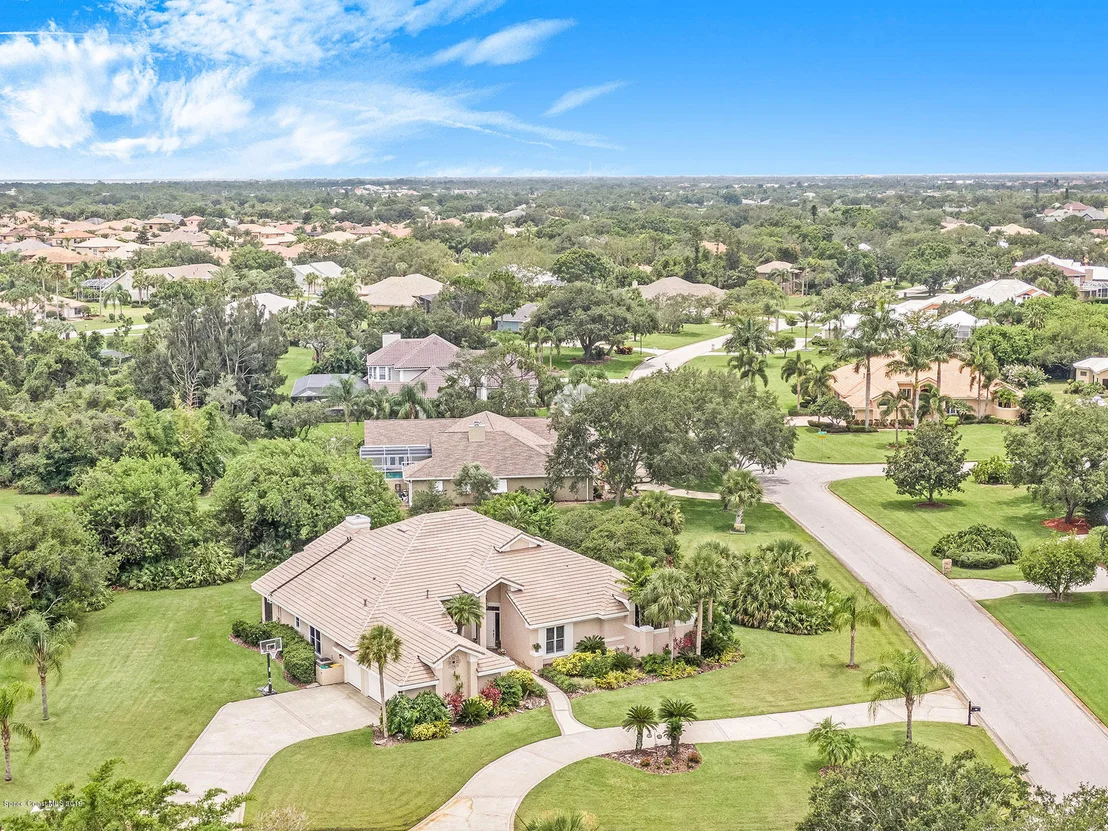 Photo of 717 Oak Park Drive