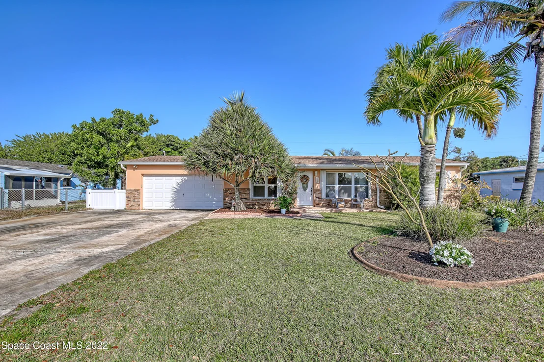Photo of 185 Herron Drive
