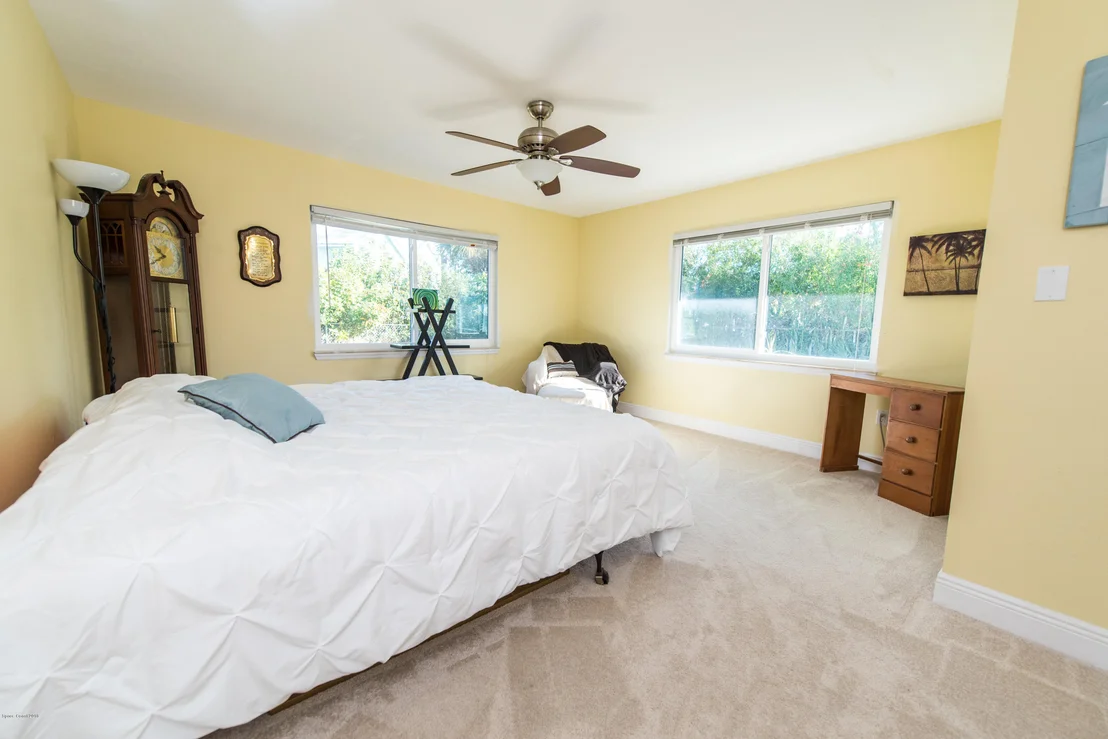 Photo of 32 Riverview Lane