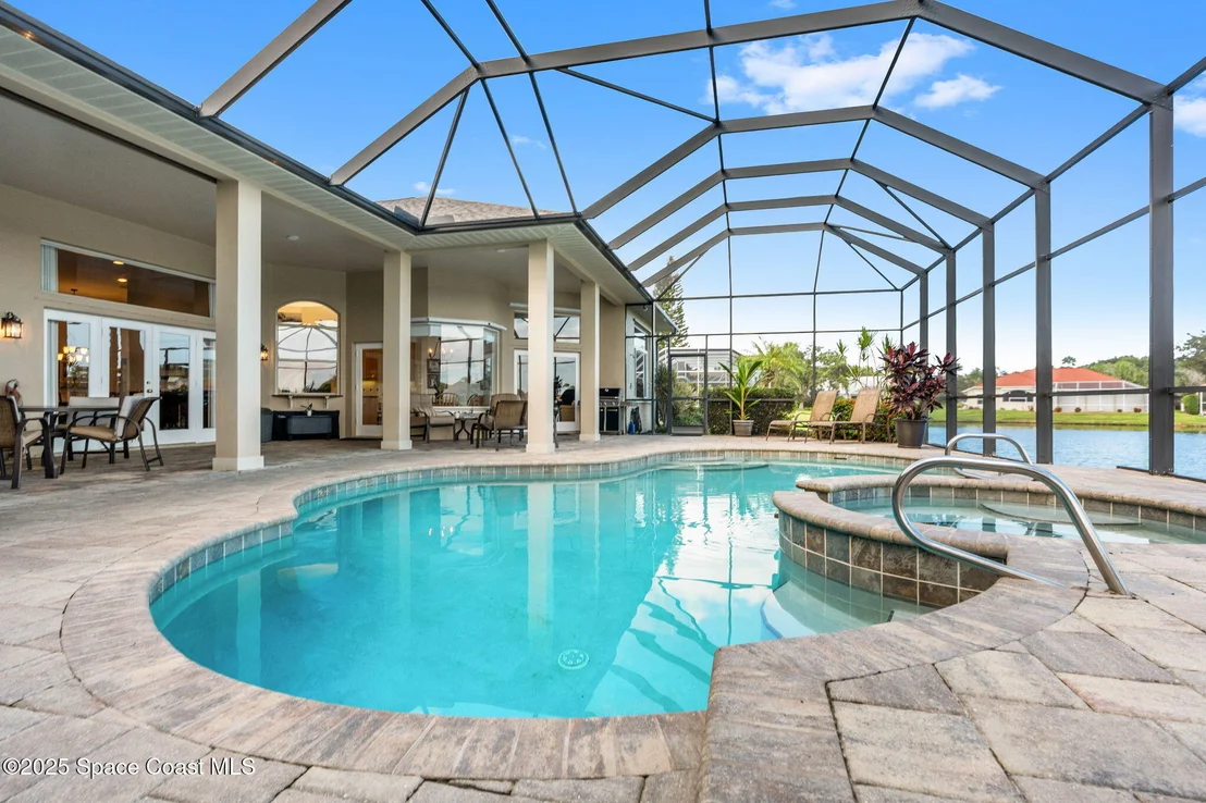 Photo of 921 Wildwood Drive