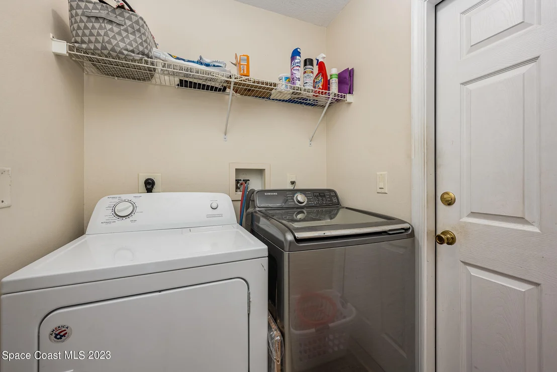 Photo of 2181 Stratford Pointe Drive