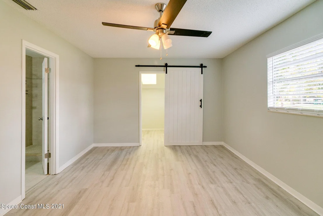 Photo of 603 Dundee Circle