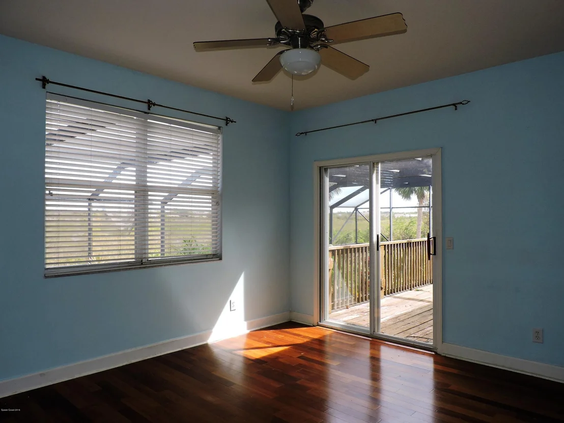 Photo of 3286 Peninsula Circle
