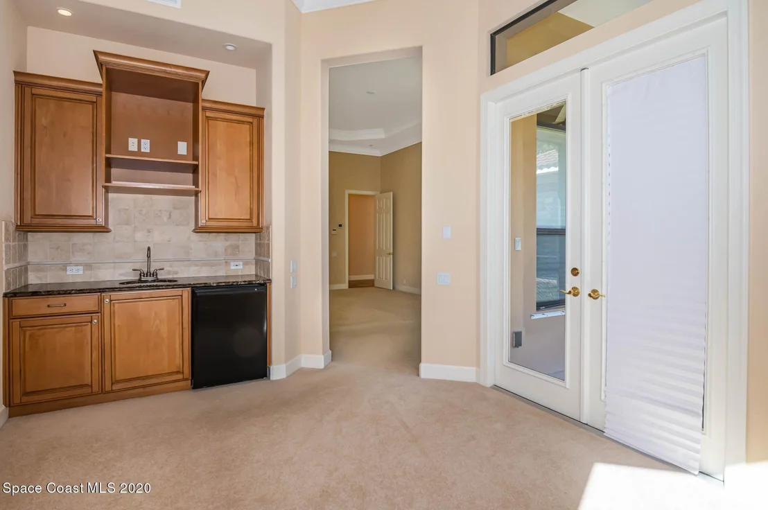 Photo of 4447 Reseda Way