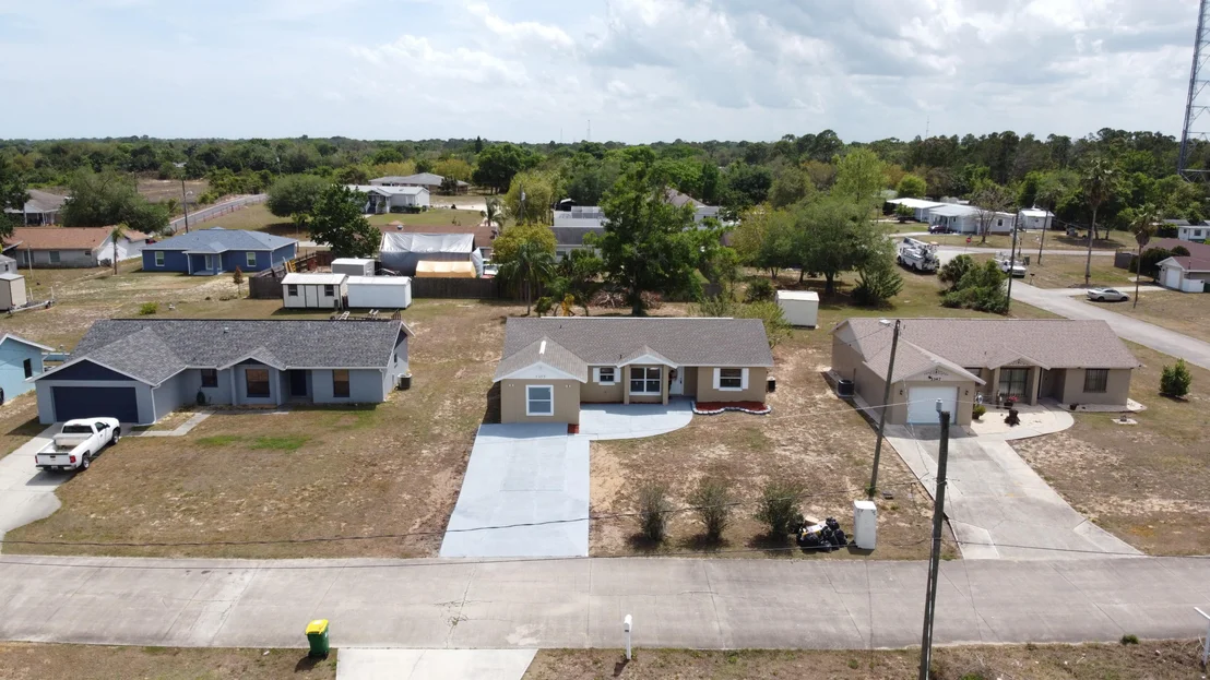Photo of 3355 Kilbee Street