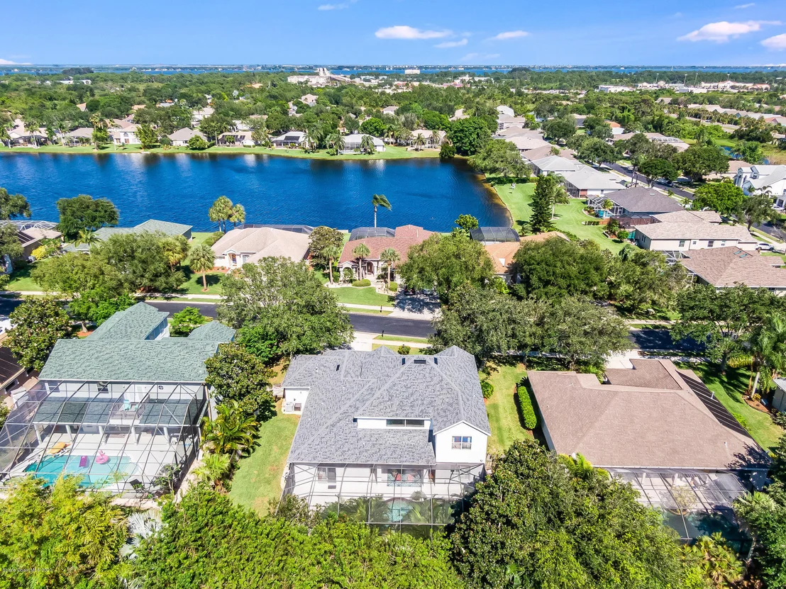 Photo of 5845 Newbury Circle