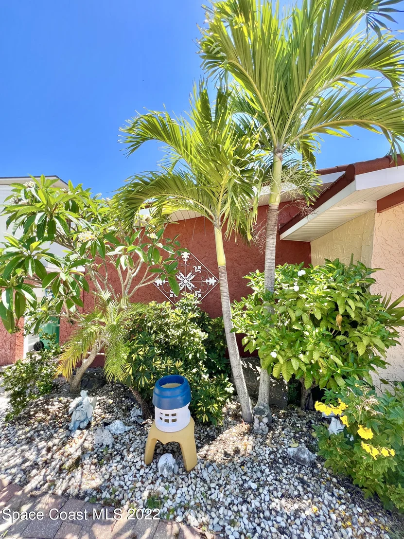 Photo of 16 Sloop Drive