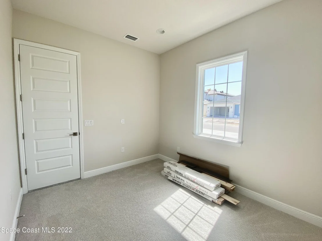 Photo of 8235 Lyside Drive