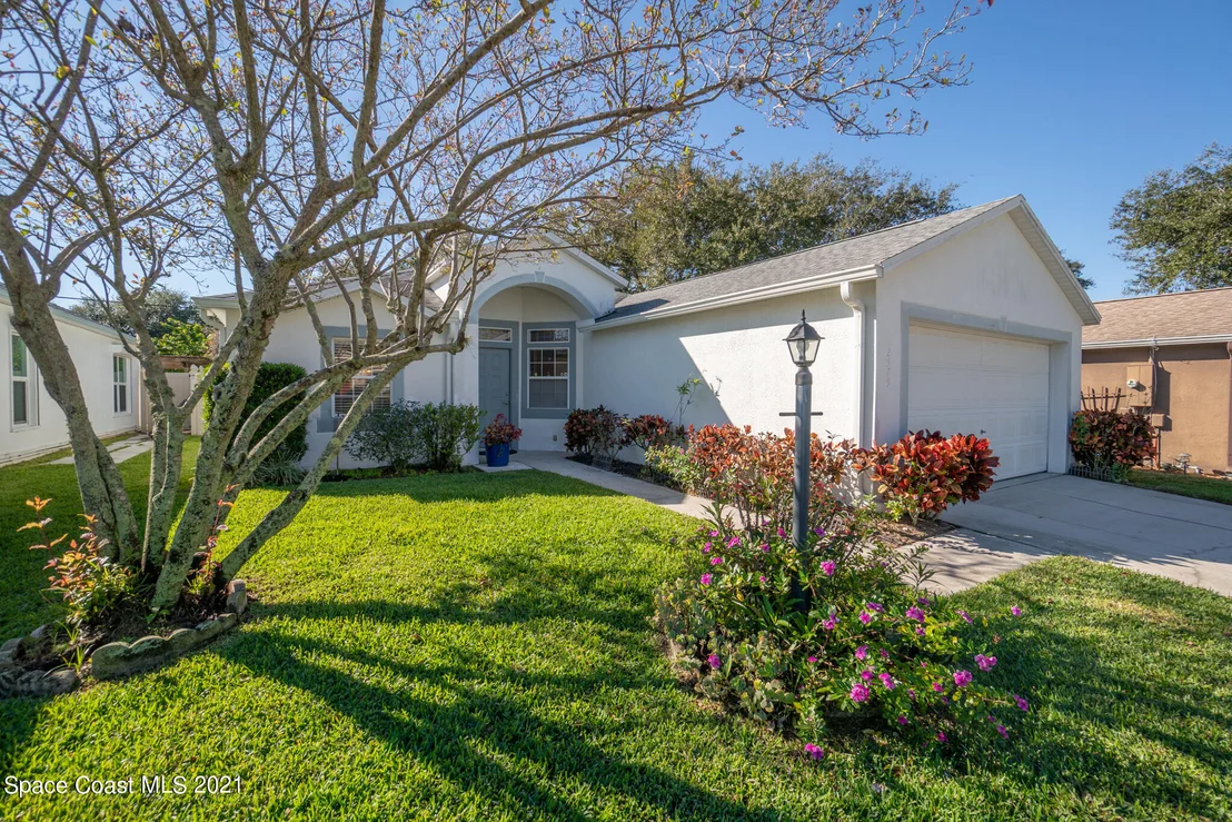 Photo of 2579 Alicia Lane