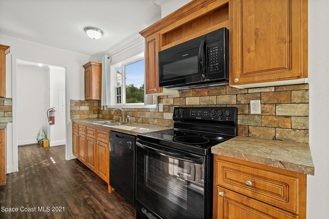 Photo of 331 Spring Street
