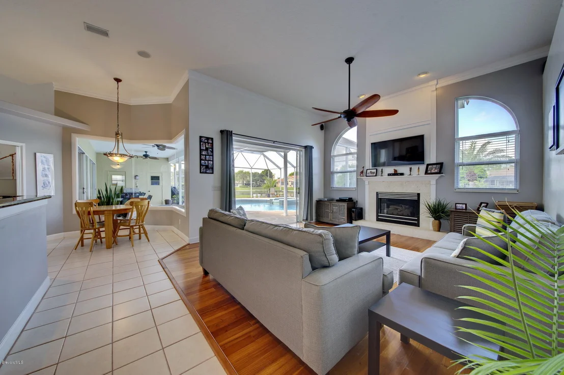 Photo of 1007 Heatherwood Way