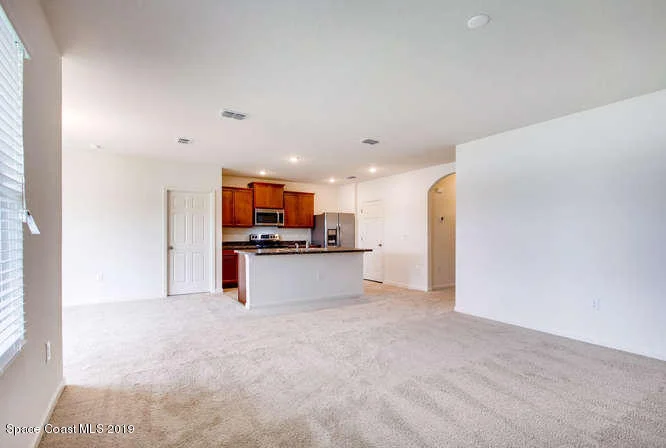 Photo of 3292 Indian River Parkway