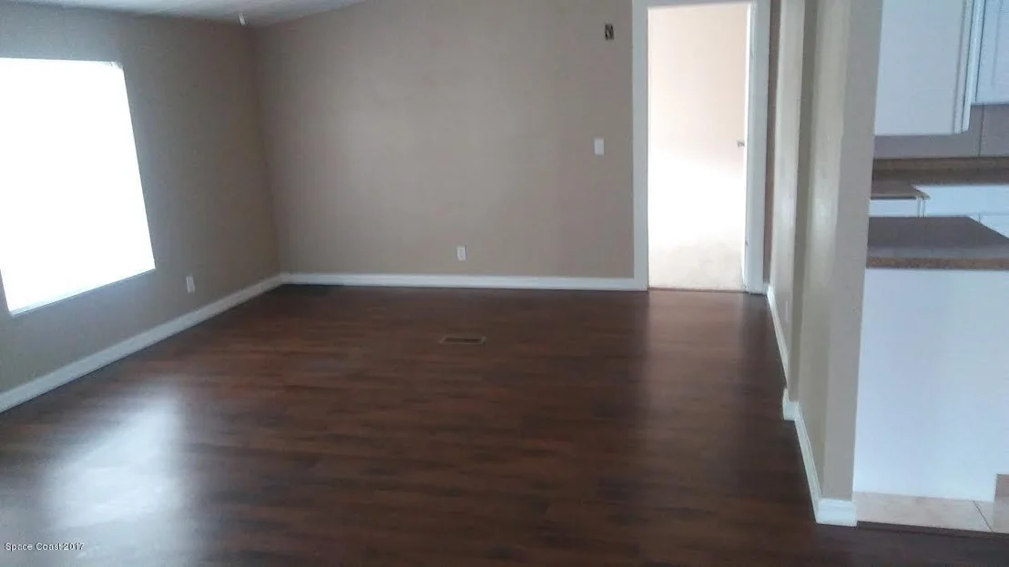 Photo of 4725 Lake Superior Drive
