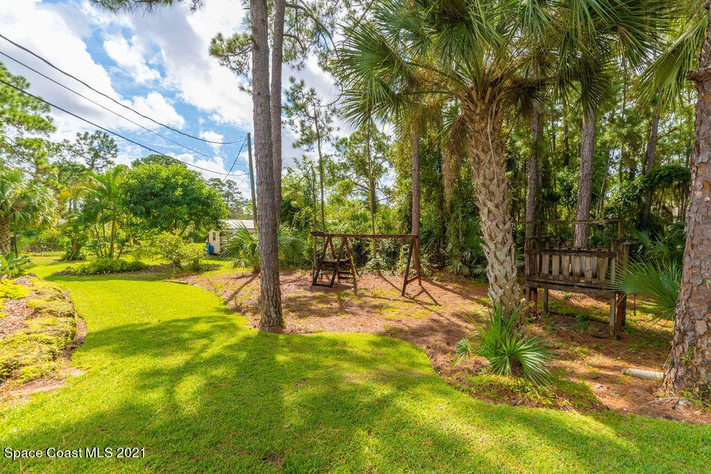 Photo of 4306 Hield Road NW