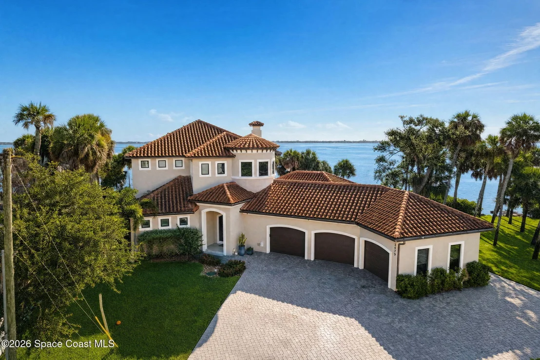 Photo of 3479 N Sylvan Lane