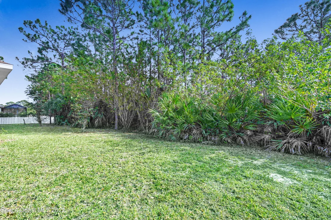 Photo of 2185 SE Windbrook Drive SE