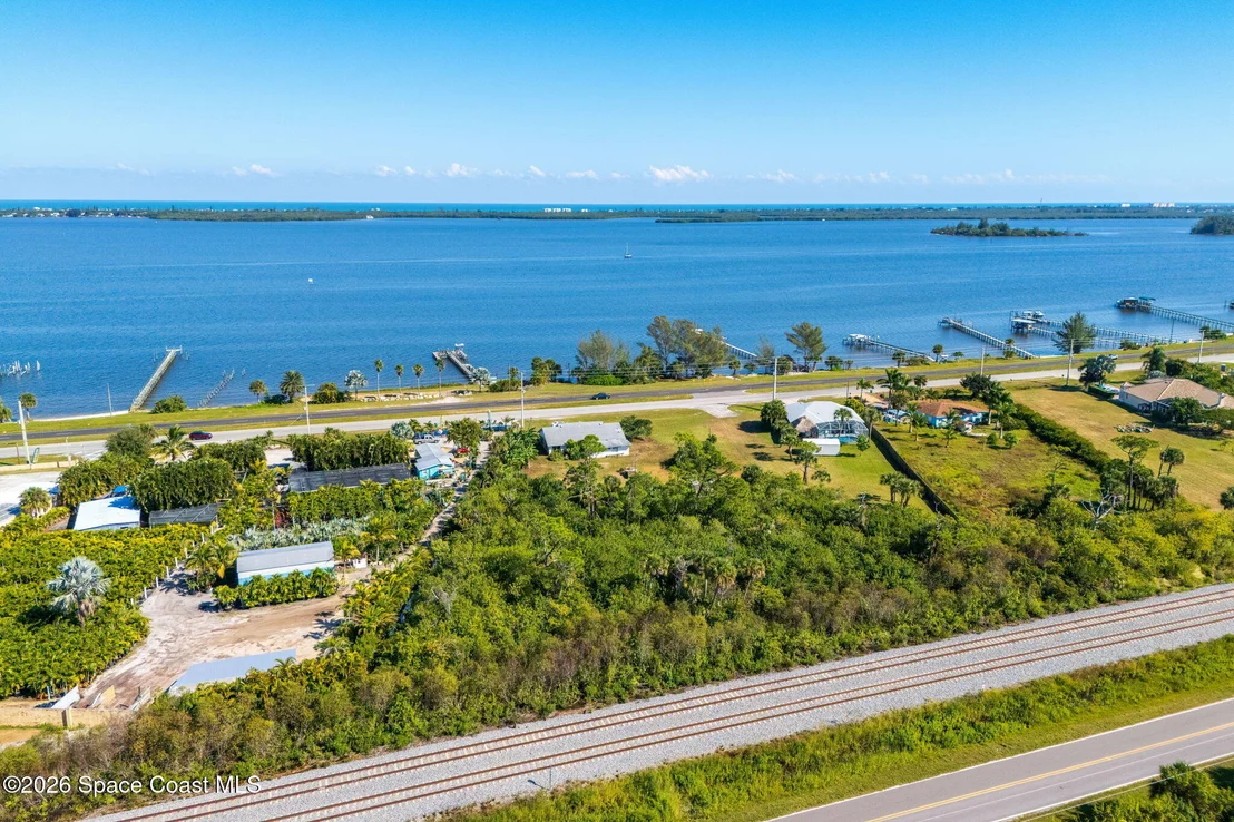 Photo of 4300 Highway 1