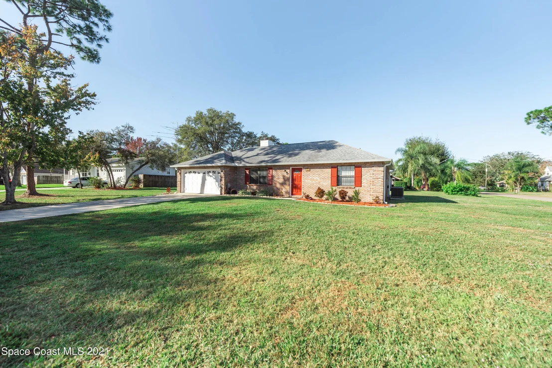 Photo of 6570 Beggs Ter