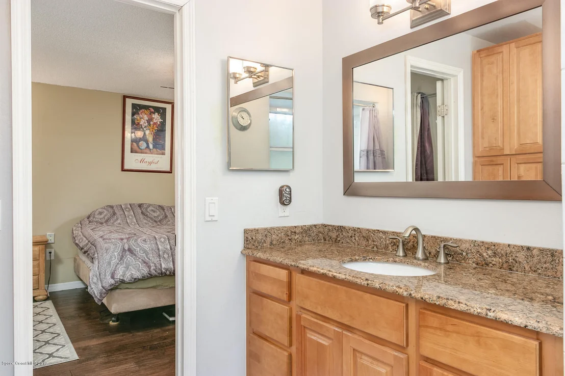Photo of 1551 Clover Circle