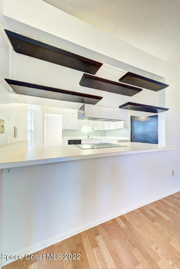 Photo of 2472 Nobility Avenue