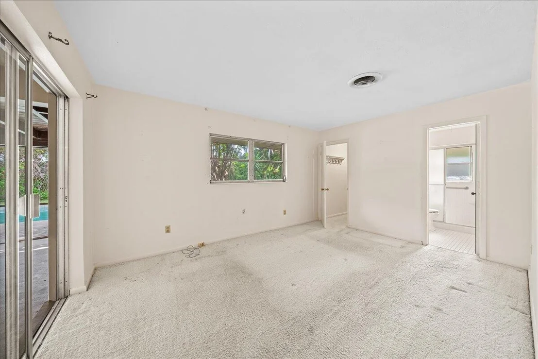 Photo of 550 Seabreeze Drive
