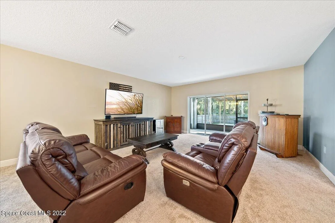 Photo of 6055 Adele Street