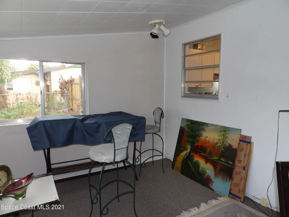 Photo of 797 Bianca Drive NE