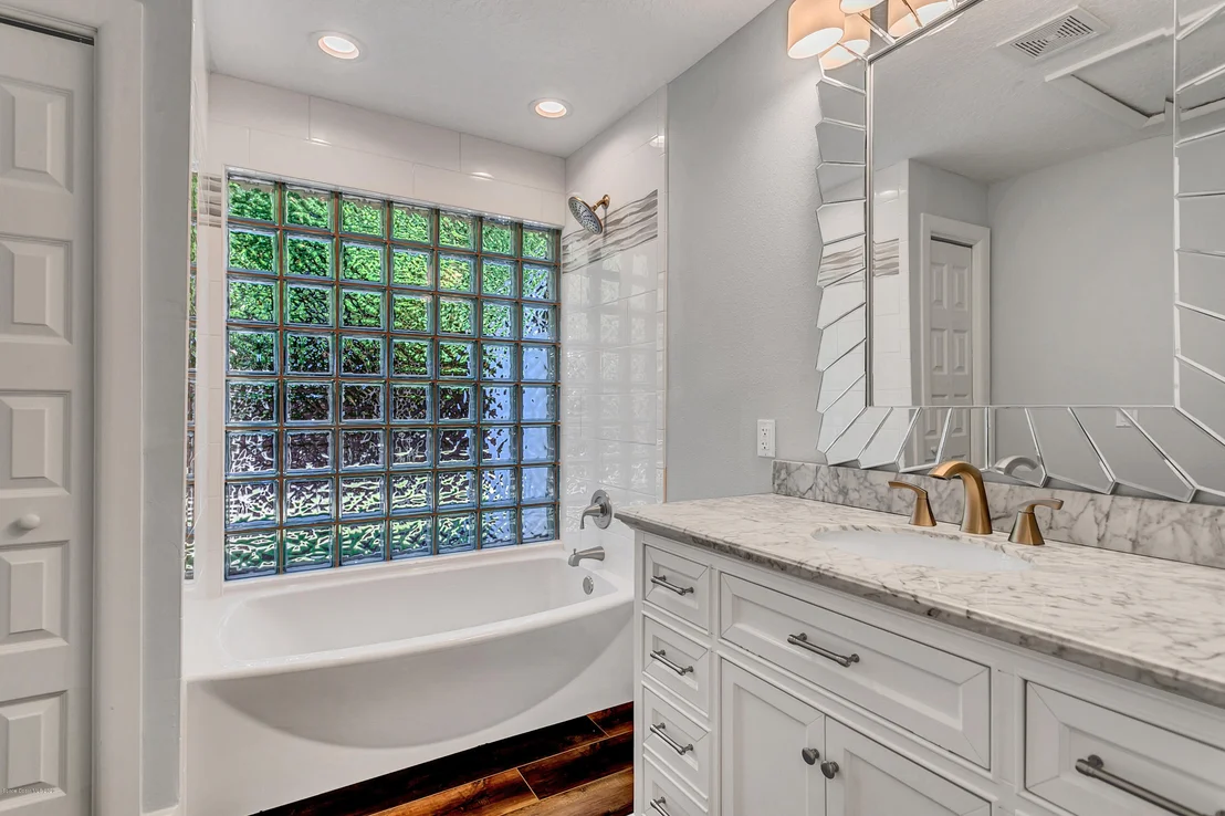 Photo of 304 Sand Pine Road