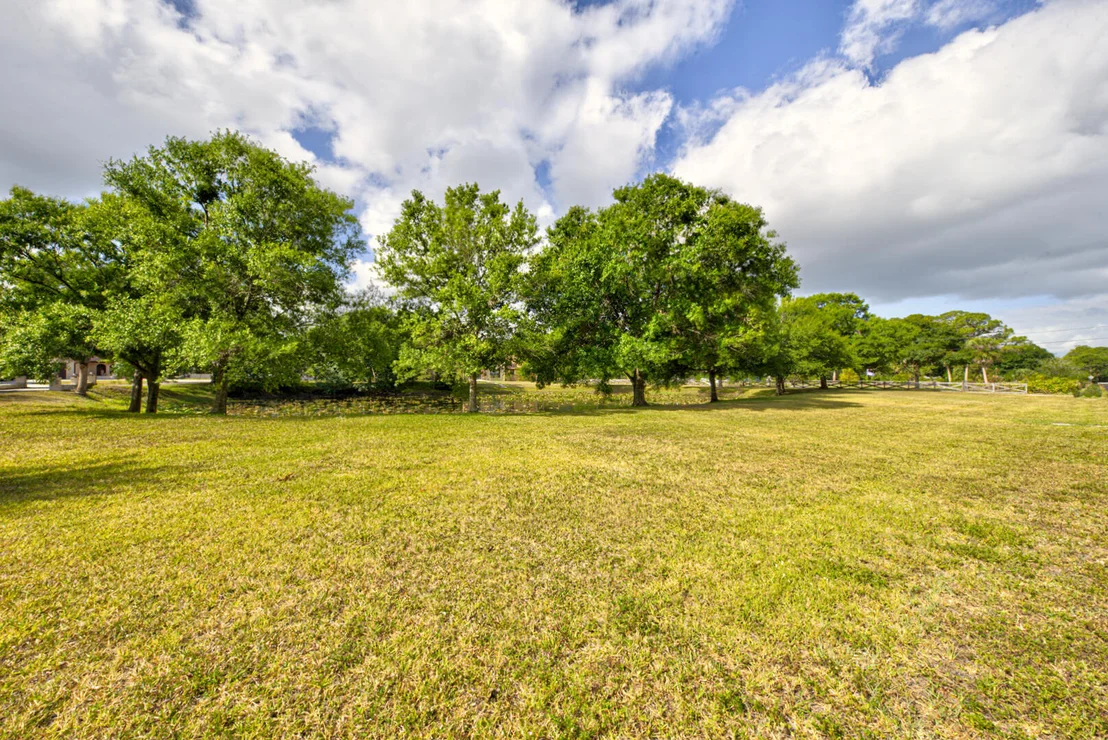 Photo of 4885 Rayburn Road