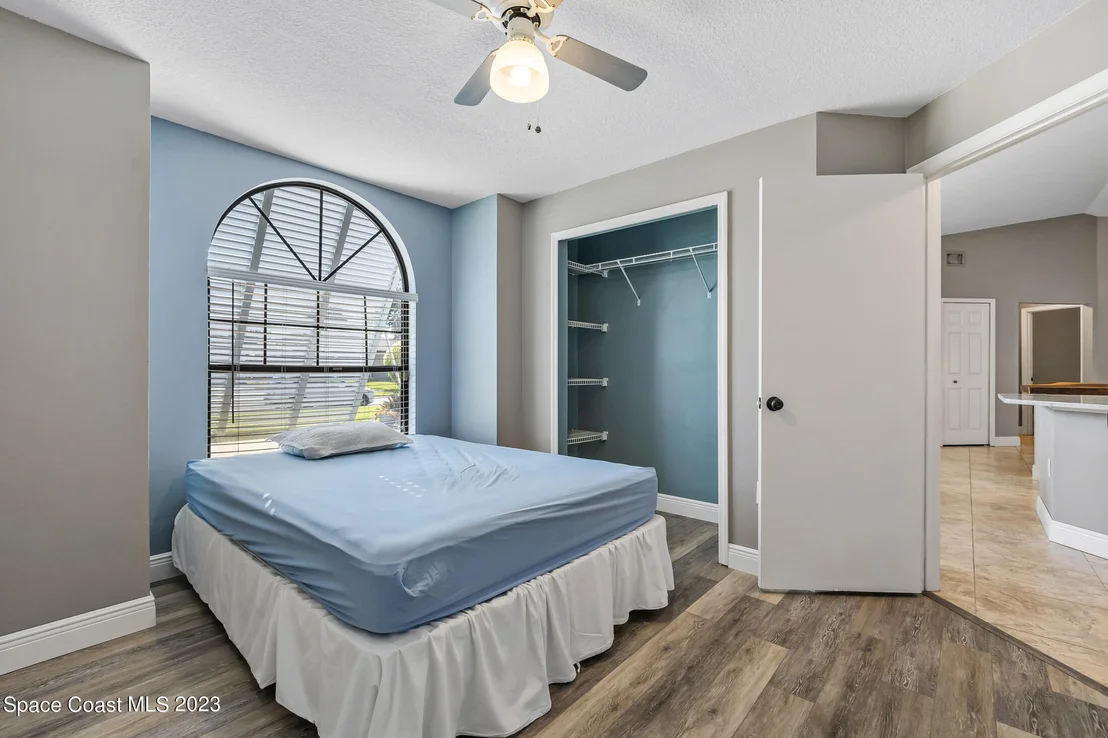 Photo of 937 Pine Baugh Street