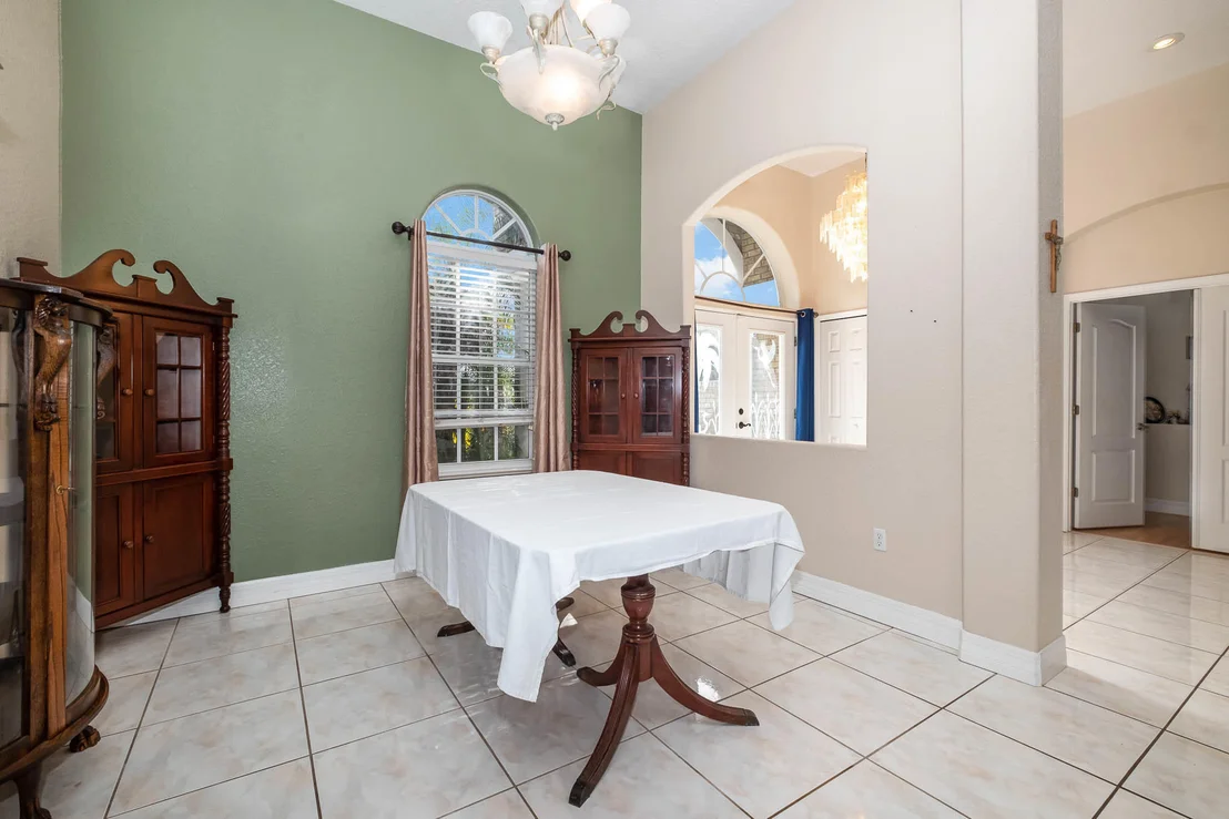 Photo of 4420 Dixie Way