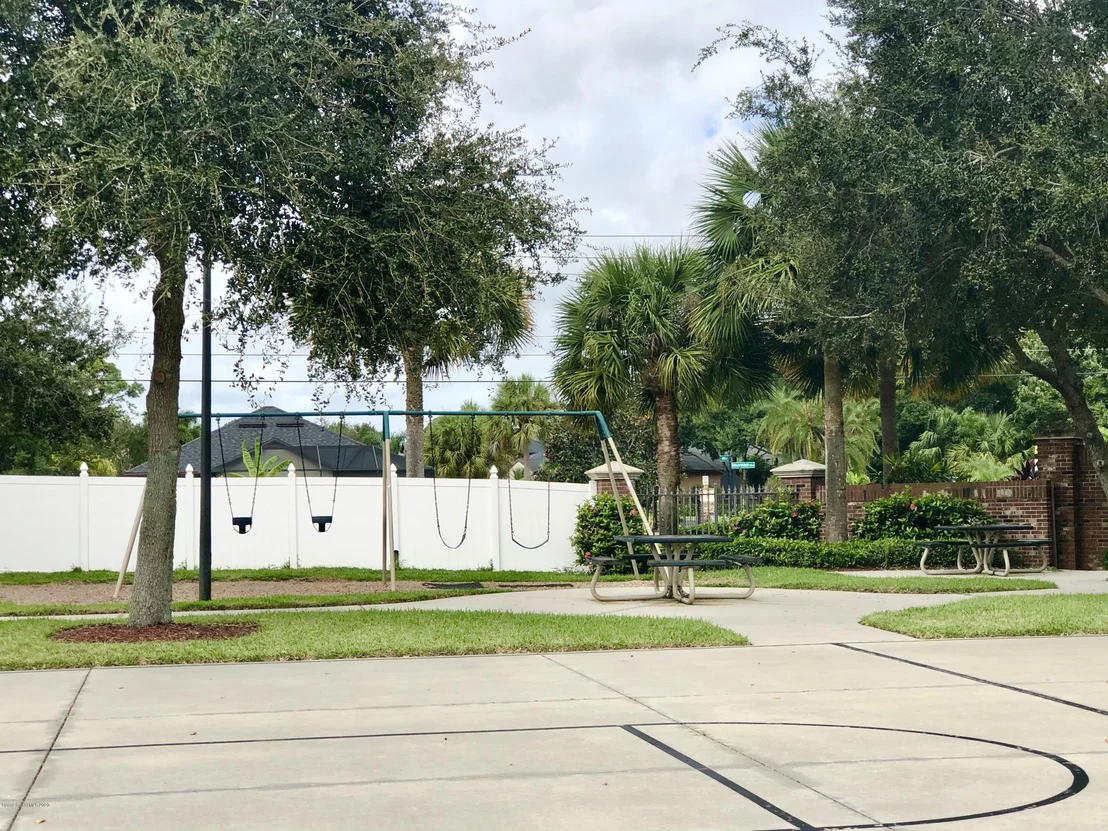 Photo of 1601 Whitman Drive