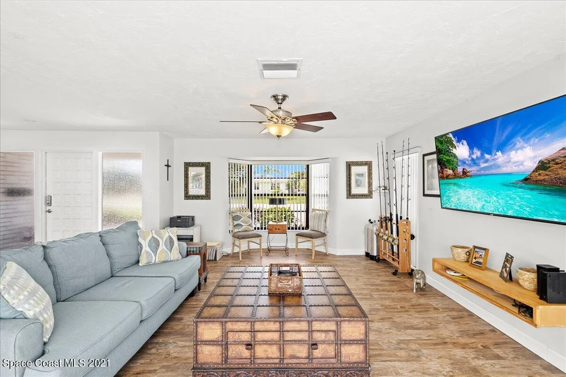 Photo of 458 Sandpiper Drive