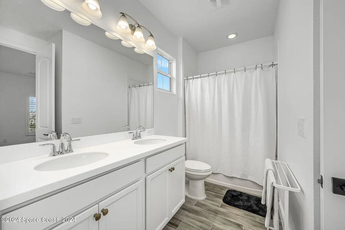 Photo of 8536 Lyside Drive