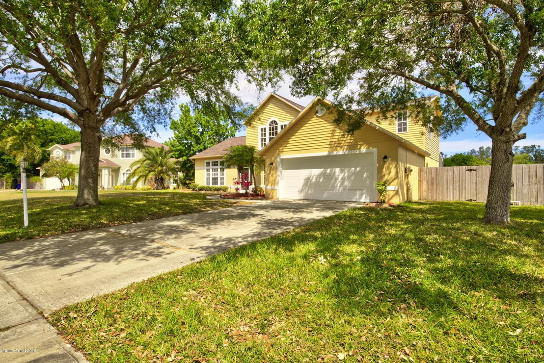Photo of 1468 Wellington Circle