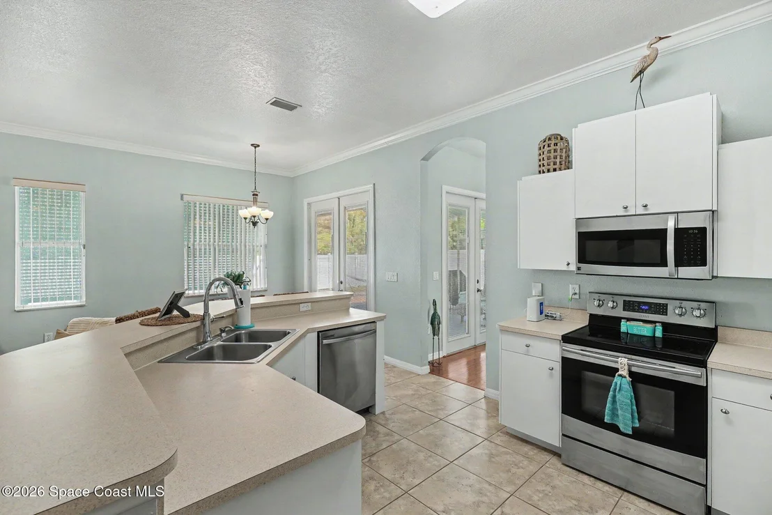 Photo of 6890 Caliph Avenue
