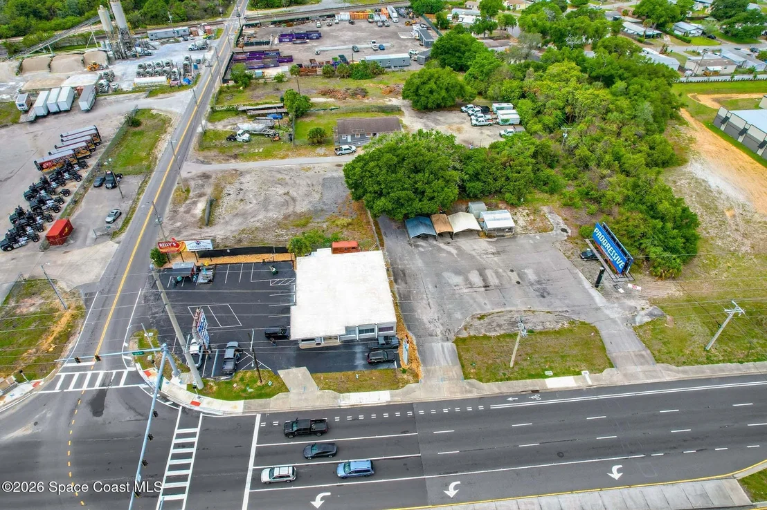 Photo of Unit CIDCO at 3535 Highway 1