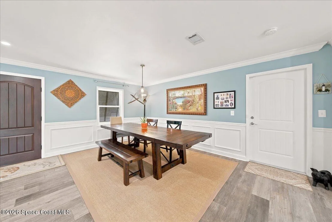 Photo of 1740 Vally Road