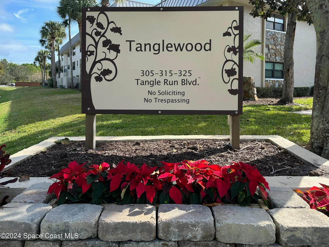 Photo of Unit 1021 at 315 Tangle Run Boulevard