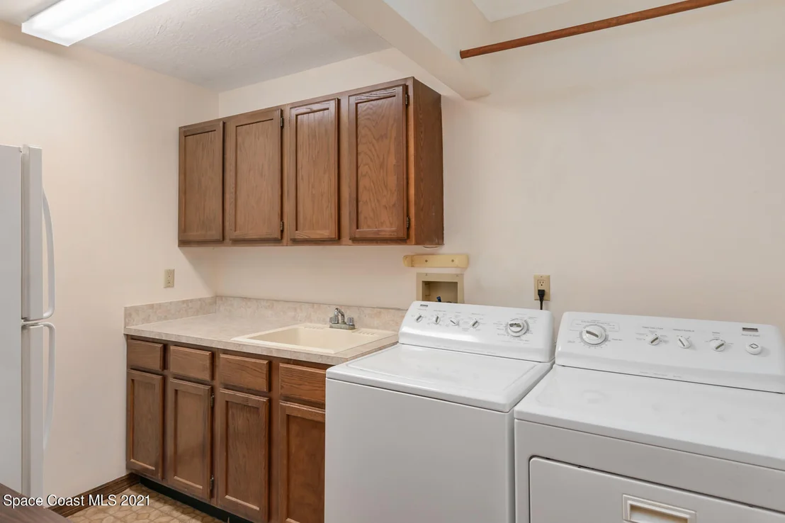 Photo of 890 Kerry Downs Circle