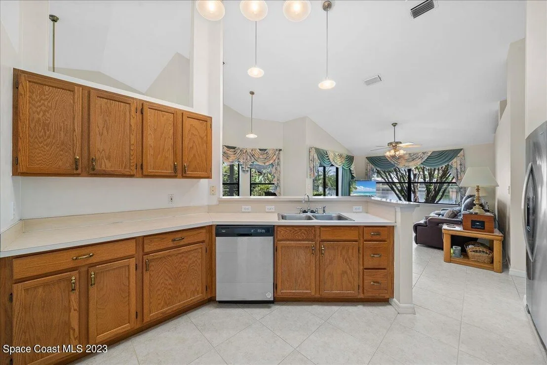 Photo of 1840 Blue Heron Drive