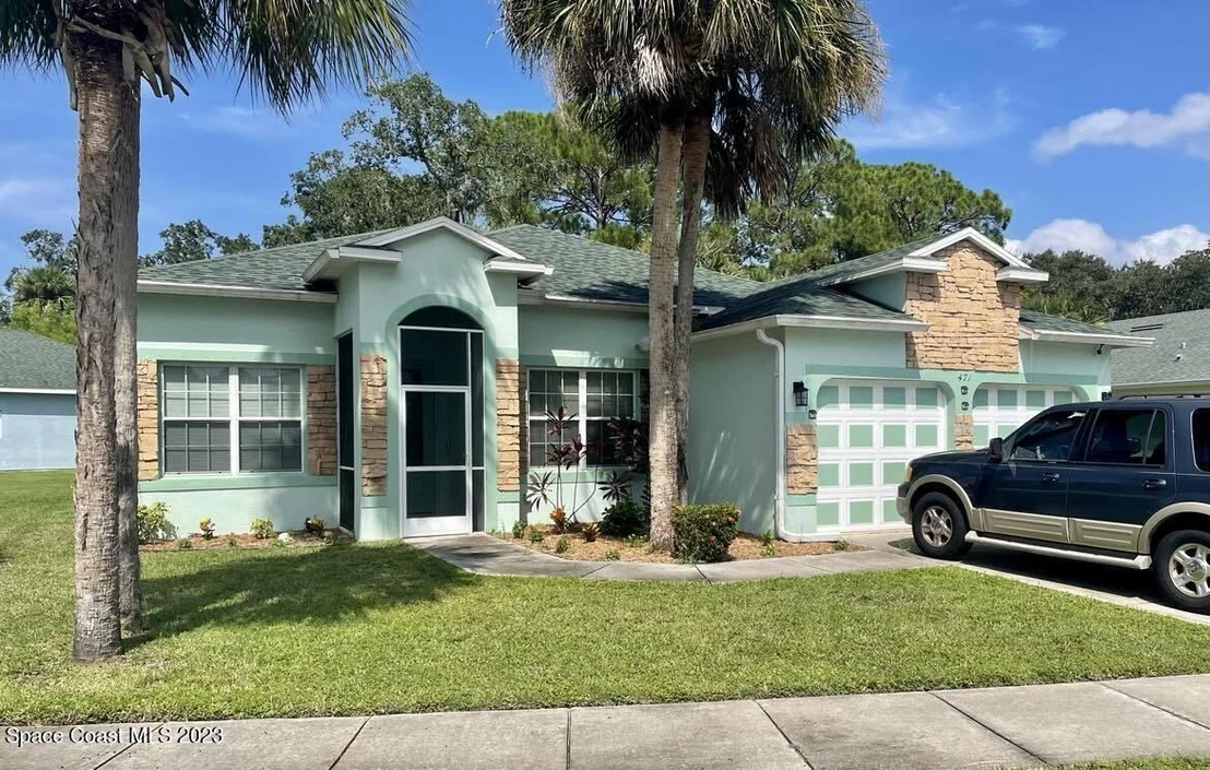 Photo of 471 Carley Lane