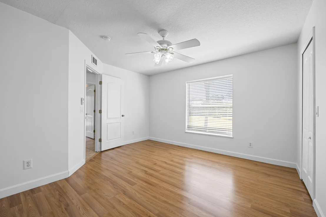 Photo of 5872 Goldrush Avenue