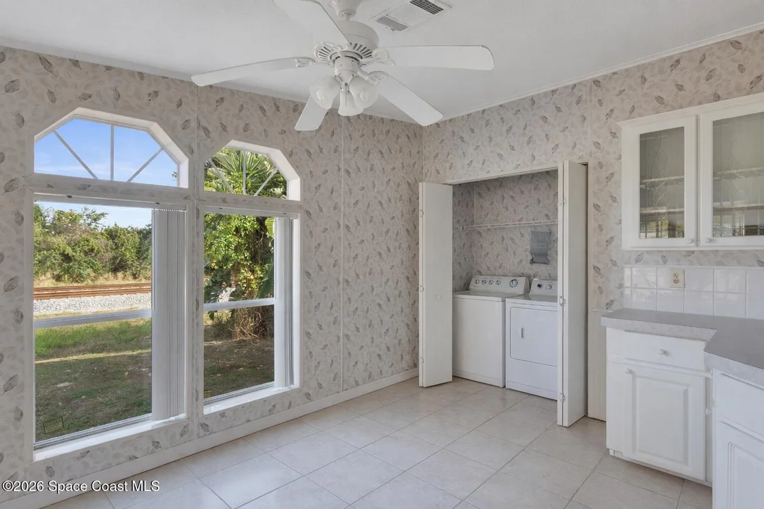 Photo of 7555 Boxelder Road