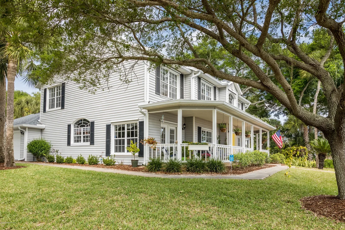 Photo of 415 Rockledge Drive