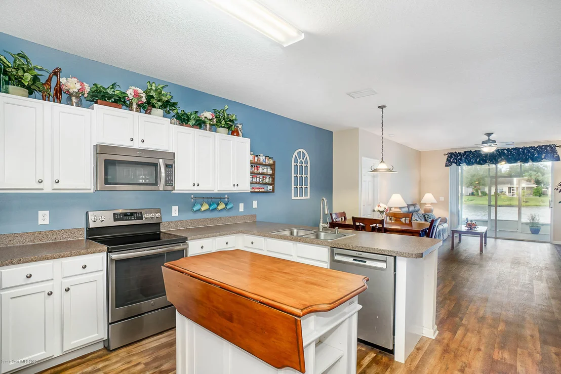 Photo of 4332 Collinwood Drive