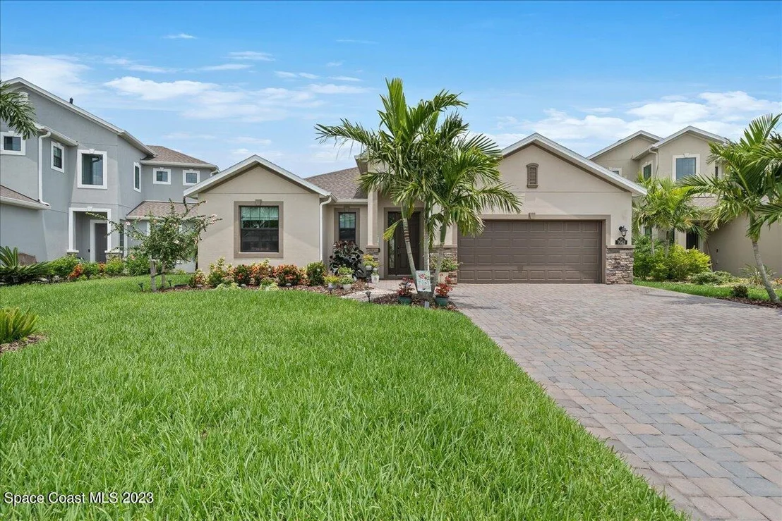 Photo of 7663 Poulicny Lane