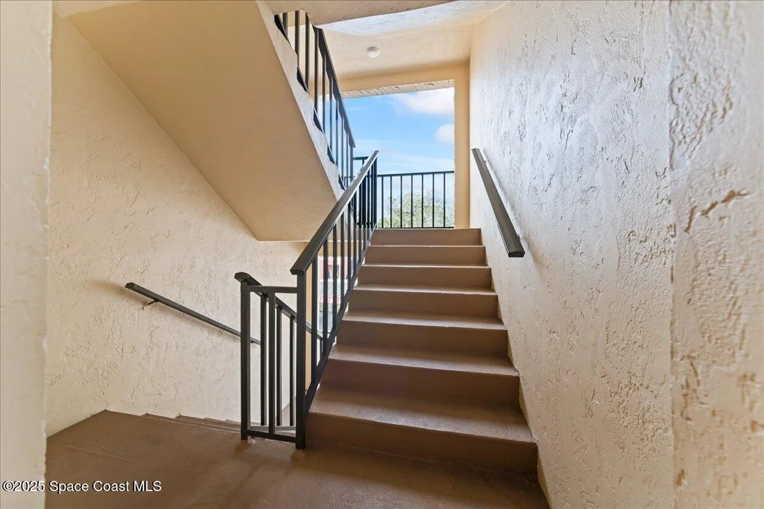 Photo of Unit 303 at 1049 Rockledge Drive
